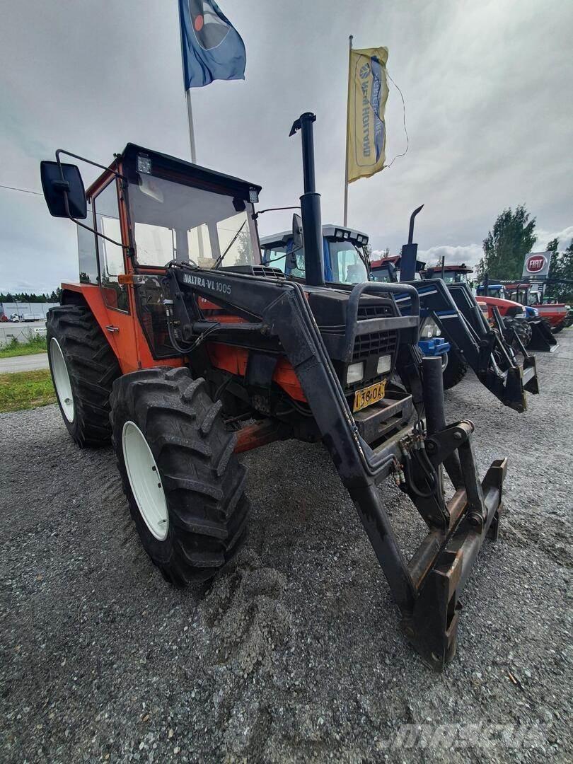 Valmet 605-4 EK Traktori