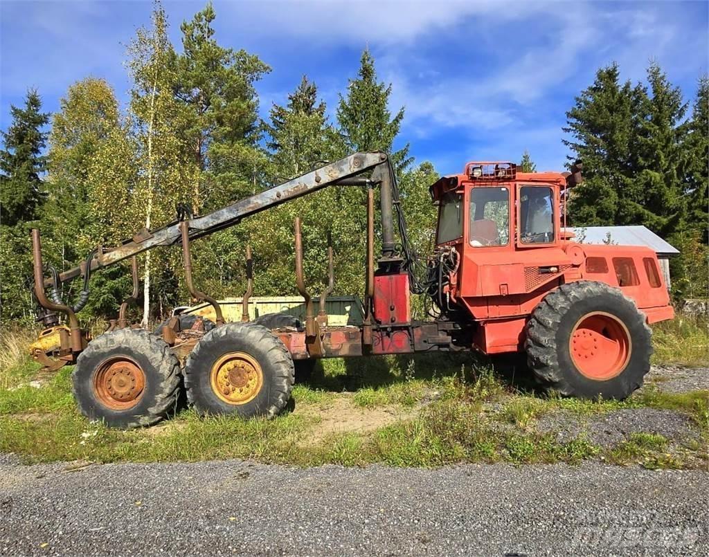 Valmet 886K Forvarderi
