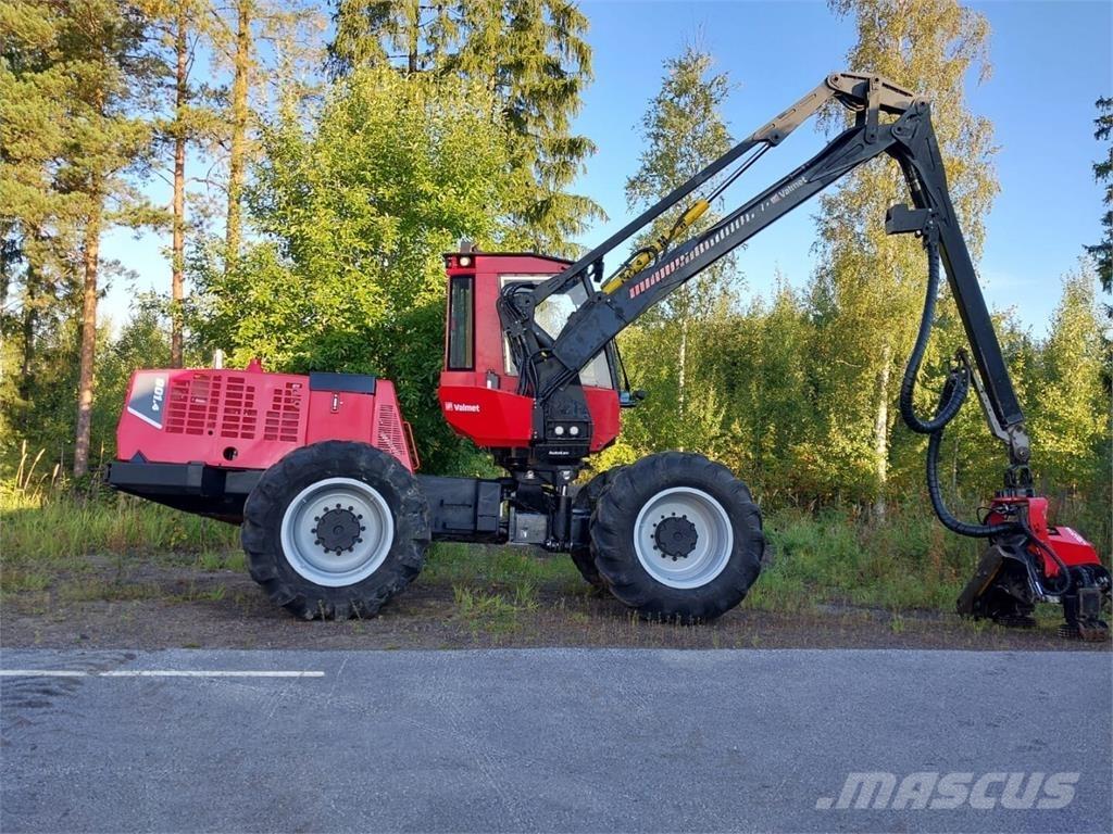 Valmet 901.4 Harversteri
