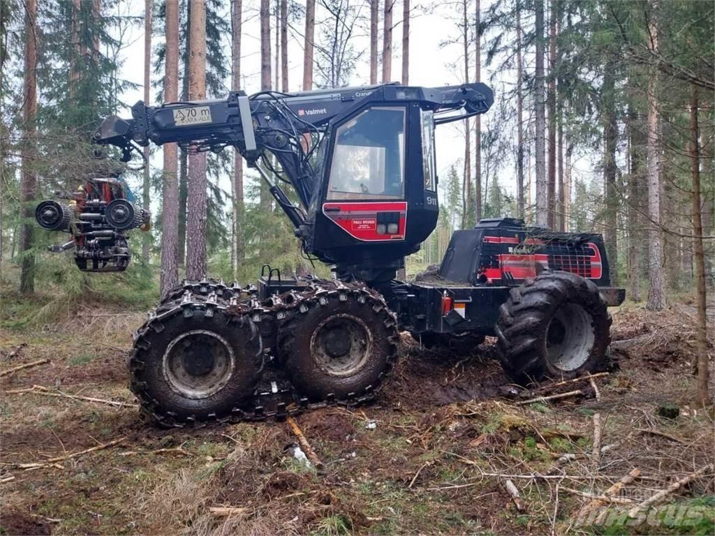 Valmet 911 Harversteri