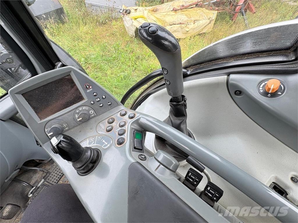 Valtra T 151 E Traktori