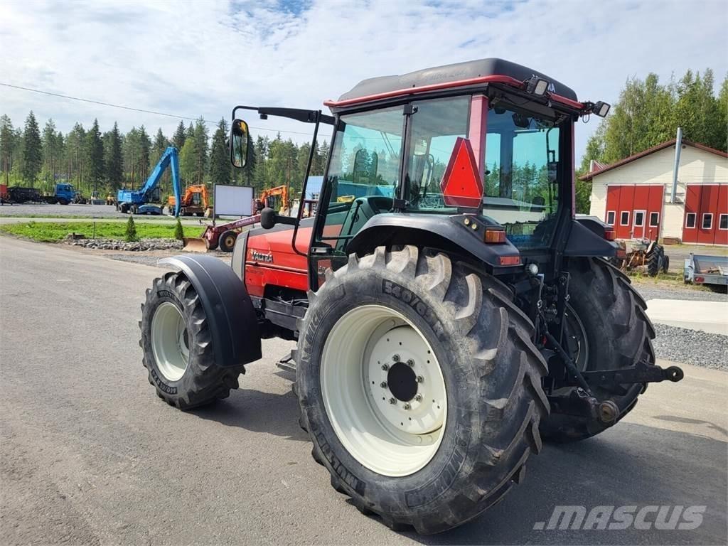 Valtra Valmet 900 Traktori