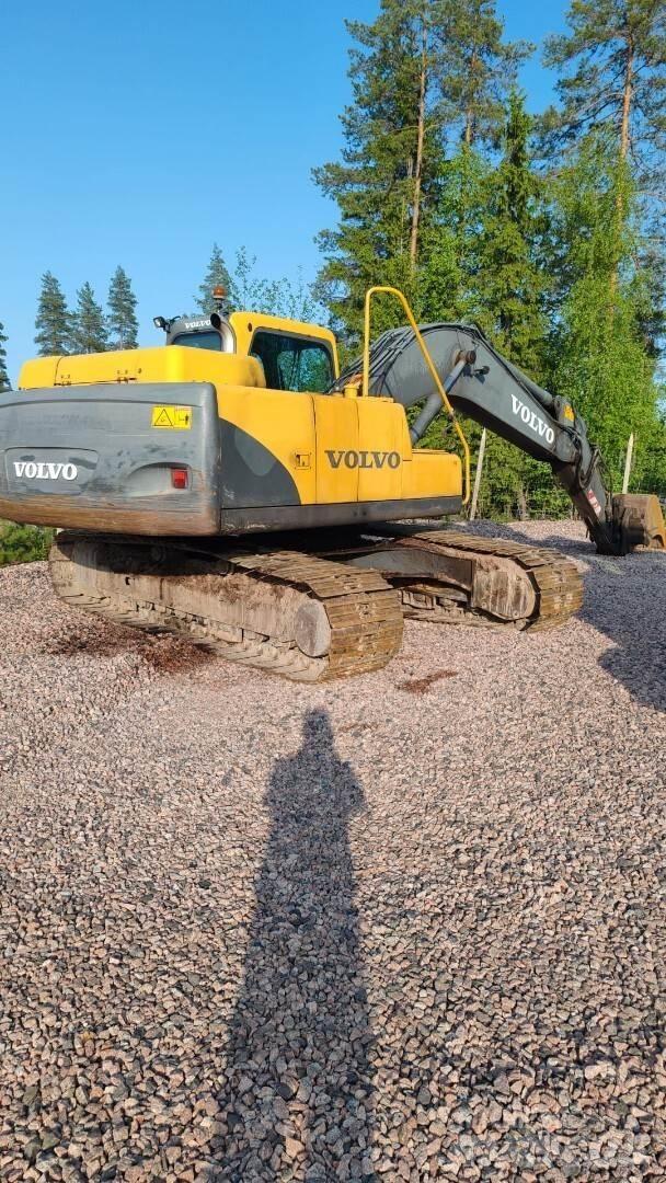 Volvo 210 B Bageri guseničari