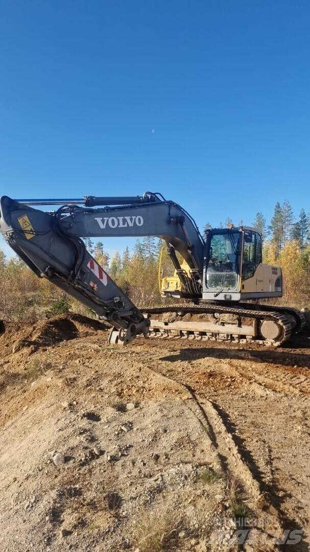 Volvo 210C Bageri guseničari