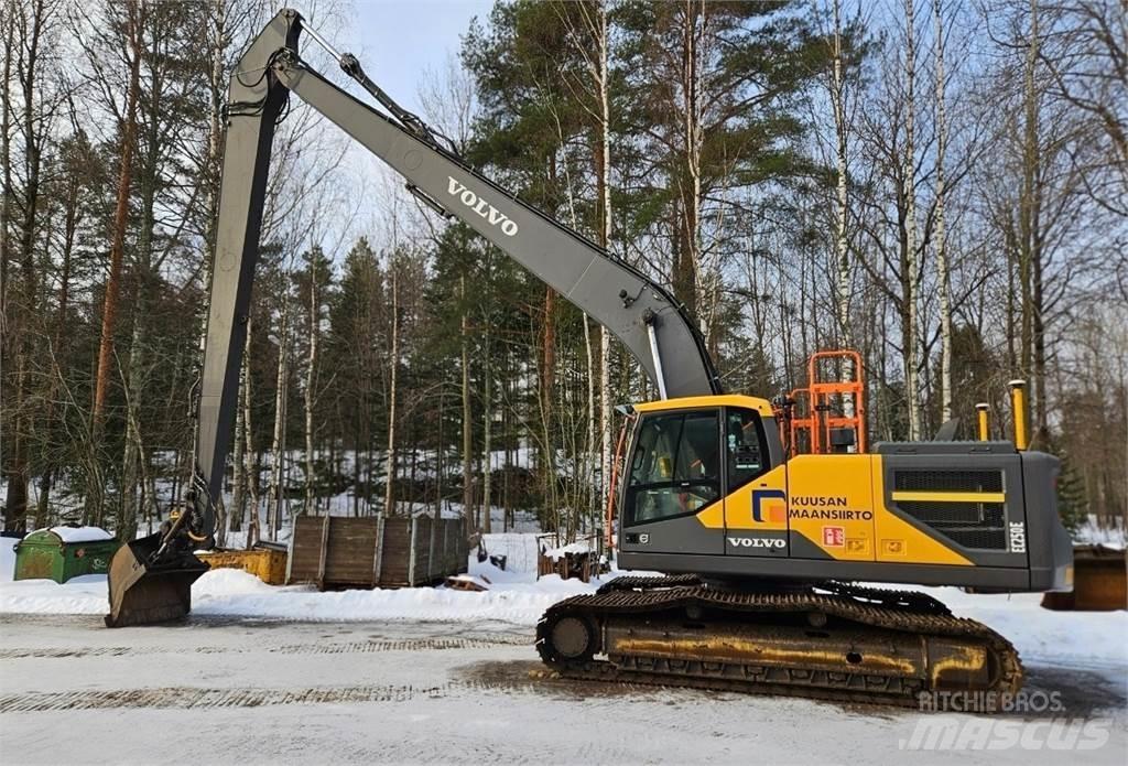 Volvo EC250EL Bageri guseničari