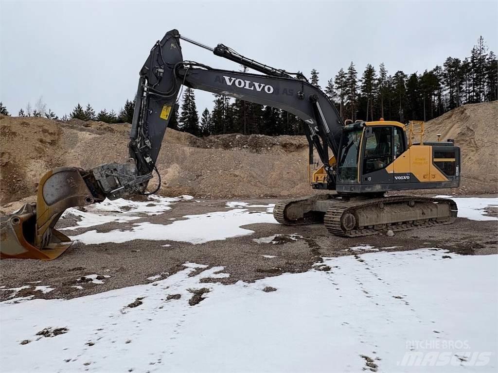 Volvo EC250EL Bageri guseničari