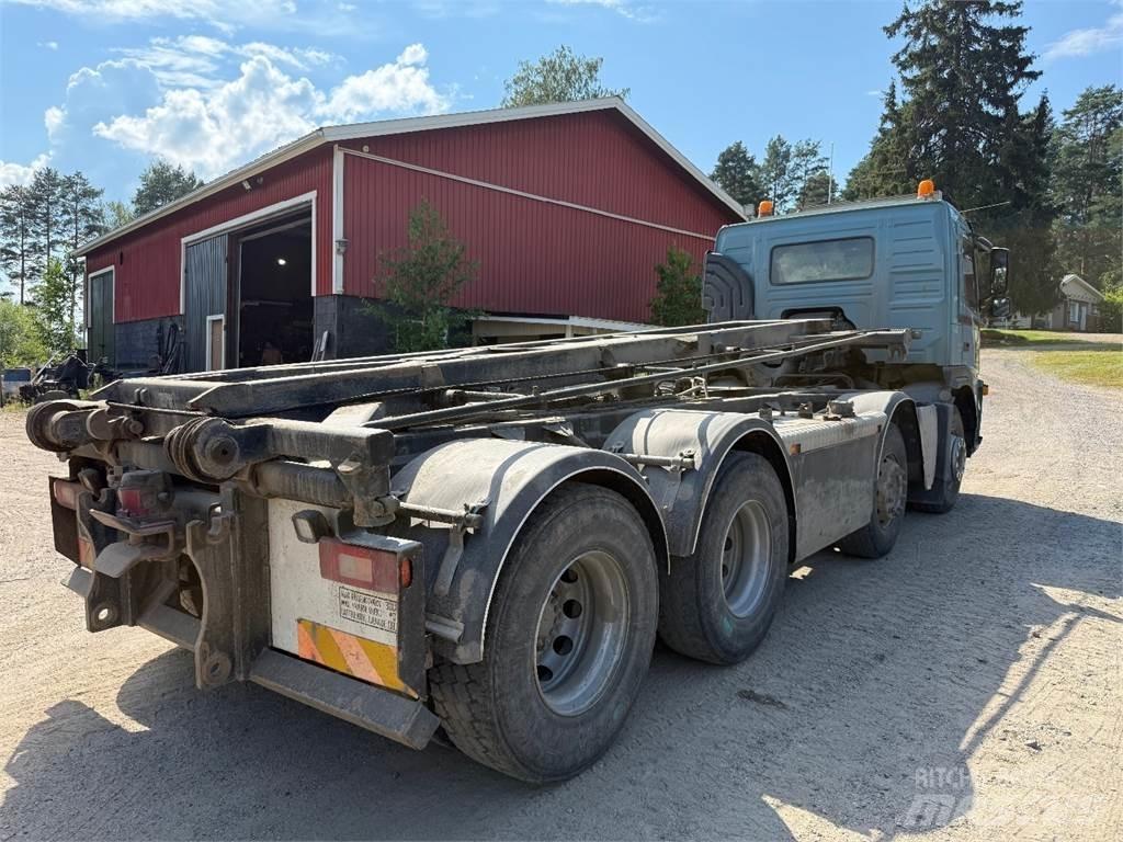 Volvo FM480 8x4 Rol kiper kamioni sa kukom za podizanje tereta