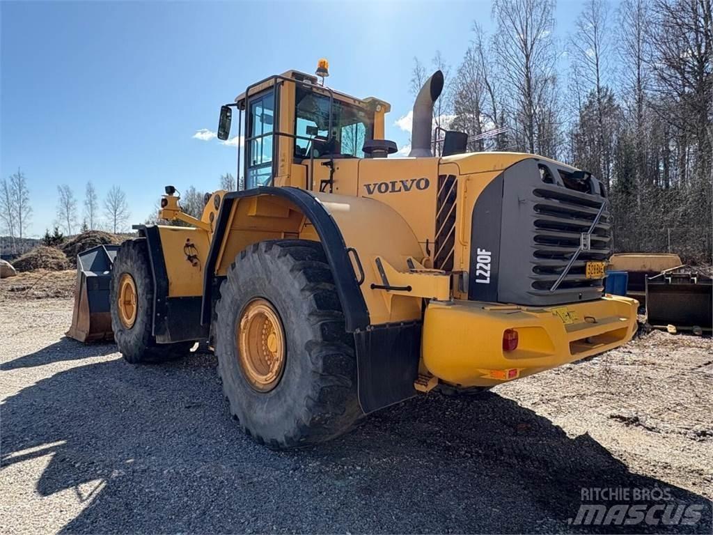 Volvo L 220 F Utovarivači na točkove