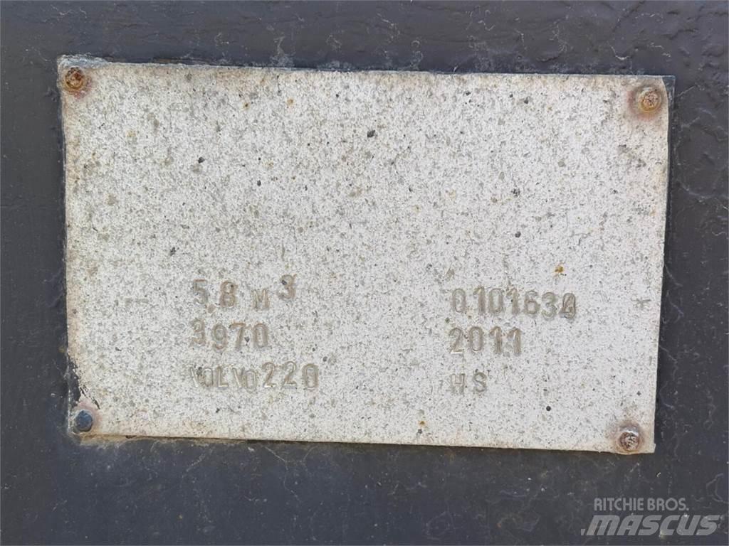 Volvo L 220 F Utovarivači na točkove