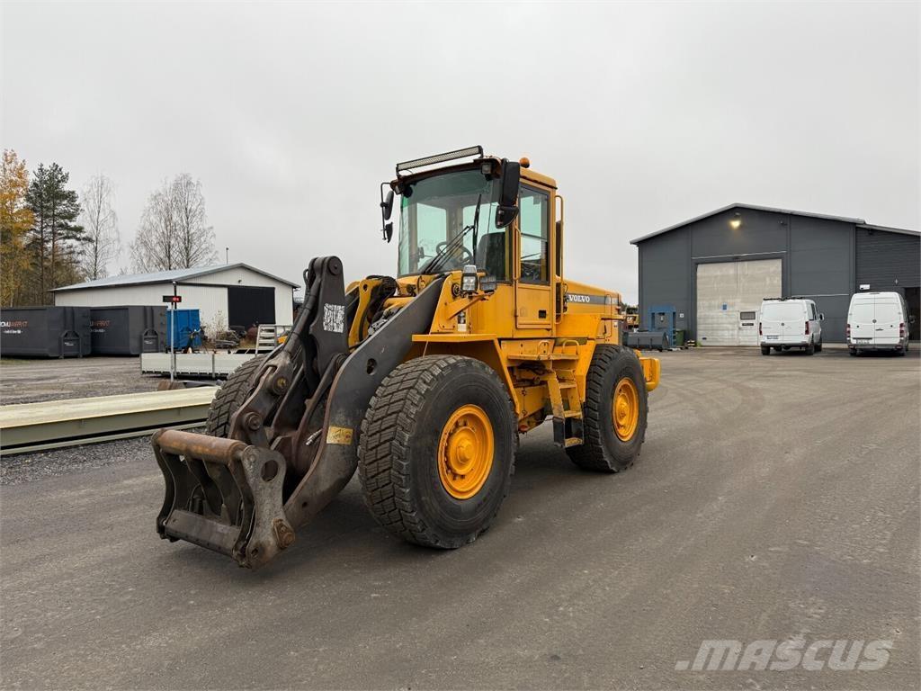 Volvo L90D Utovarivači na točkove