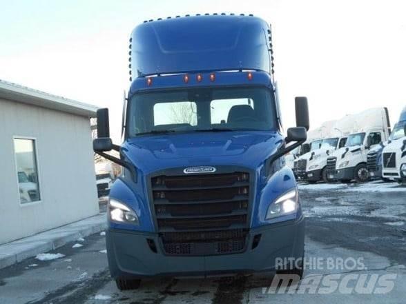Freightliner CASCADIA 116 Tegljači