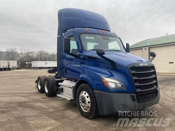 Freightliner CASCADIA 116 Tegljači