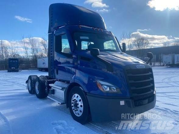 Freightliner CASCADIA 116 Tegljači