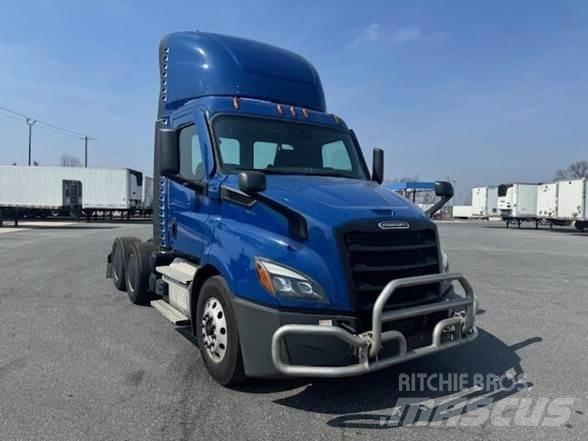 Freightliner CASCADIA 116 Tegljači
