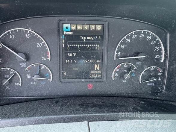 Freightliner CASCADIA 116 Tegljači