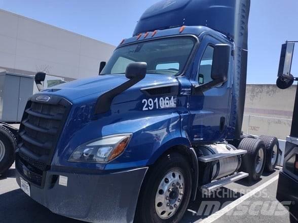 Freightliner CASCADIA 116 Tegljači