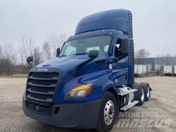 Freightliner CASCADIA 116 Tegljači