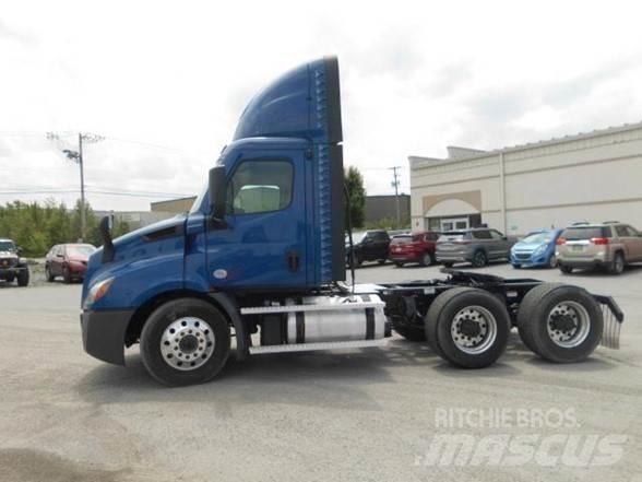 Freightliner CASCADIA 116 Tegljači