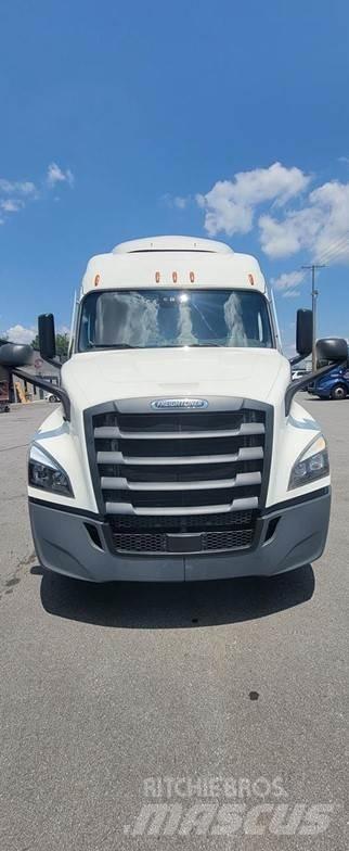 Freightliner CASCADIA 116 Tegljači