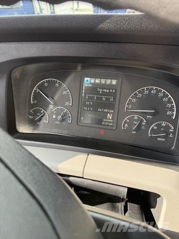 Freightliner CASCADIA 116 Tegljači