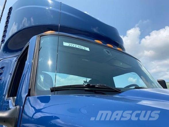 International RH Tegljači