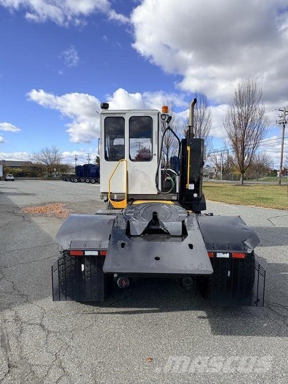 Kalmar OTTAWA 4X2 OFF-ROAD Terminalni tegljači