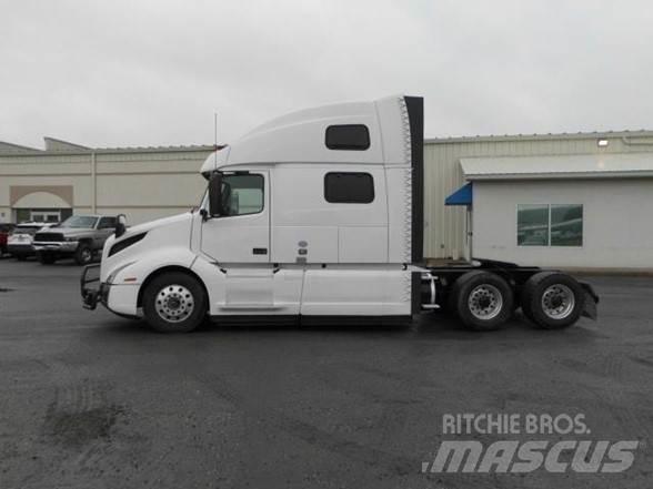 Volvo VNL64T860 Tegljači