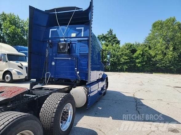 Volvo VNL64T860 Tegljači