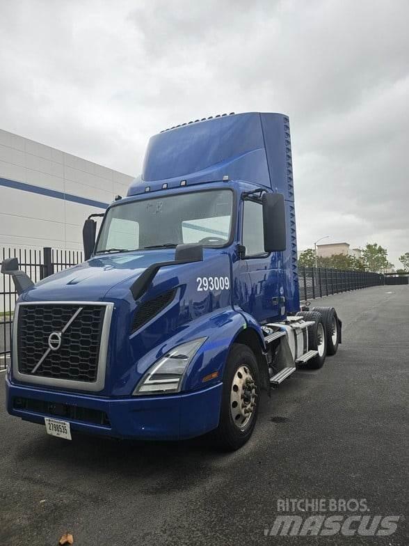 Volvo VNR64T300 Tegljači