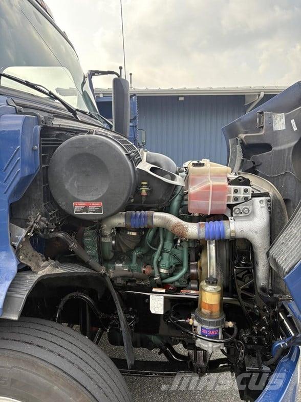 Volvo VNR64T300 Tegljači