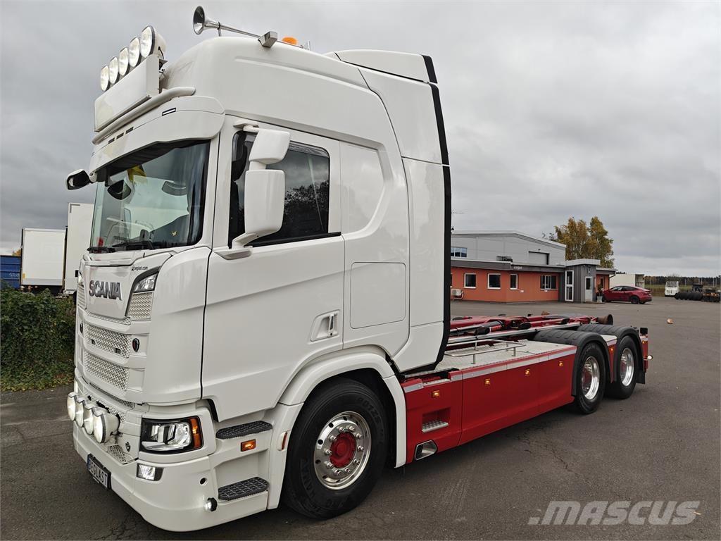 Scania R660 Rol kiper kamioni sa kukom za podizanje tereta