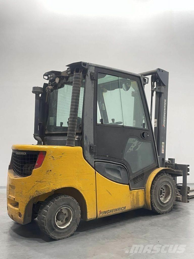Jungheinrich DFG430S Dizelski viljuškari