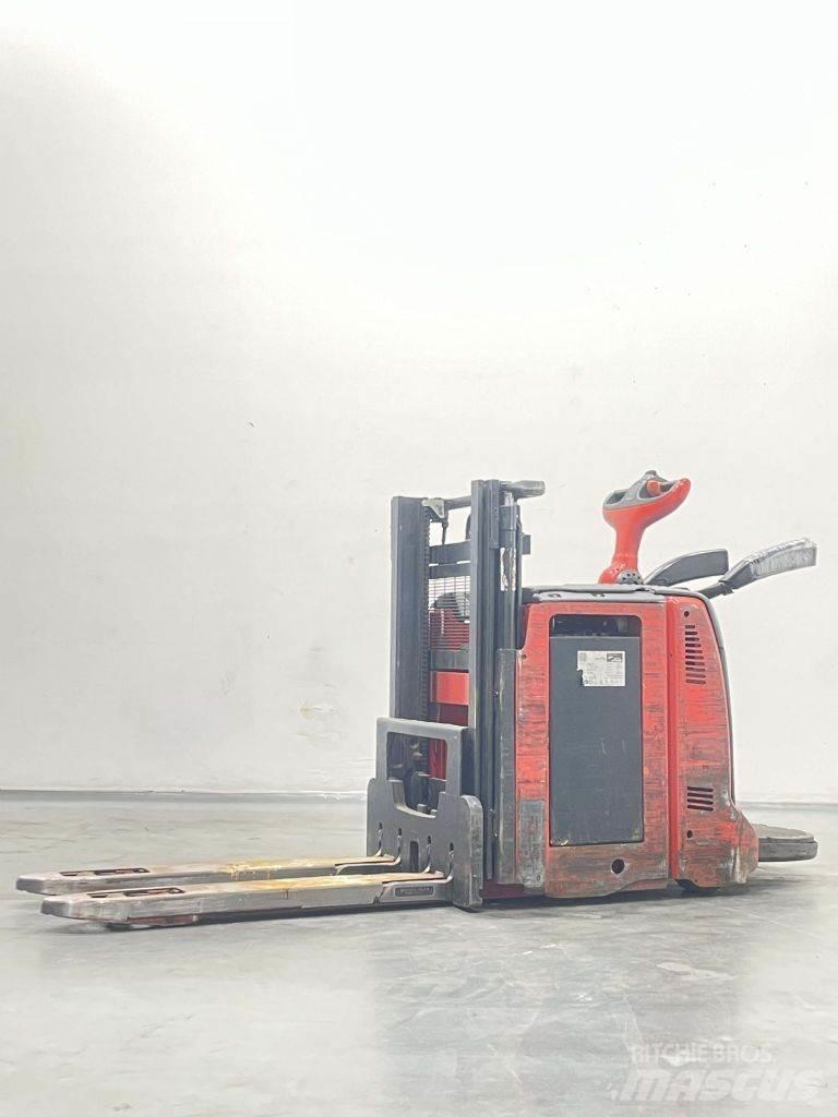 Linde D12AP-133 Ručni električni viljuškar