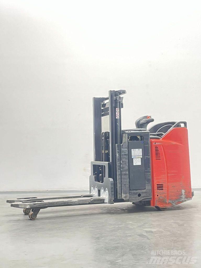 Linde D12SP-133 Ručni električni viljuškar