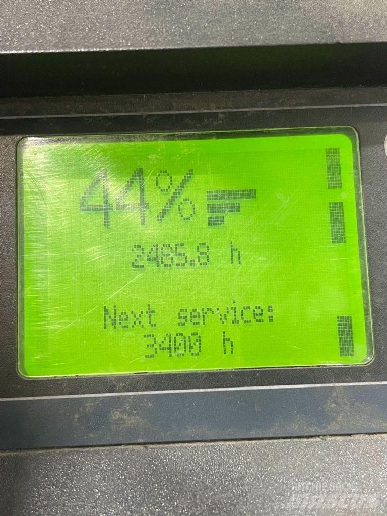 Linde D12SP-133 Ručni električni viljuškar