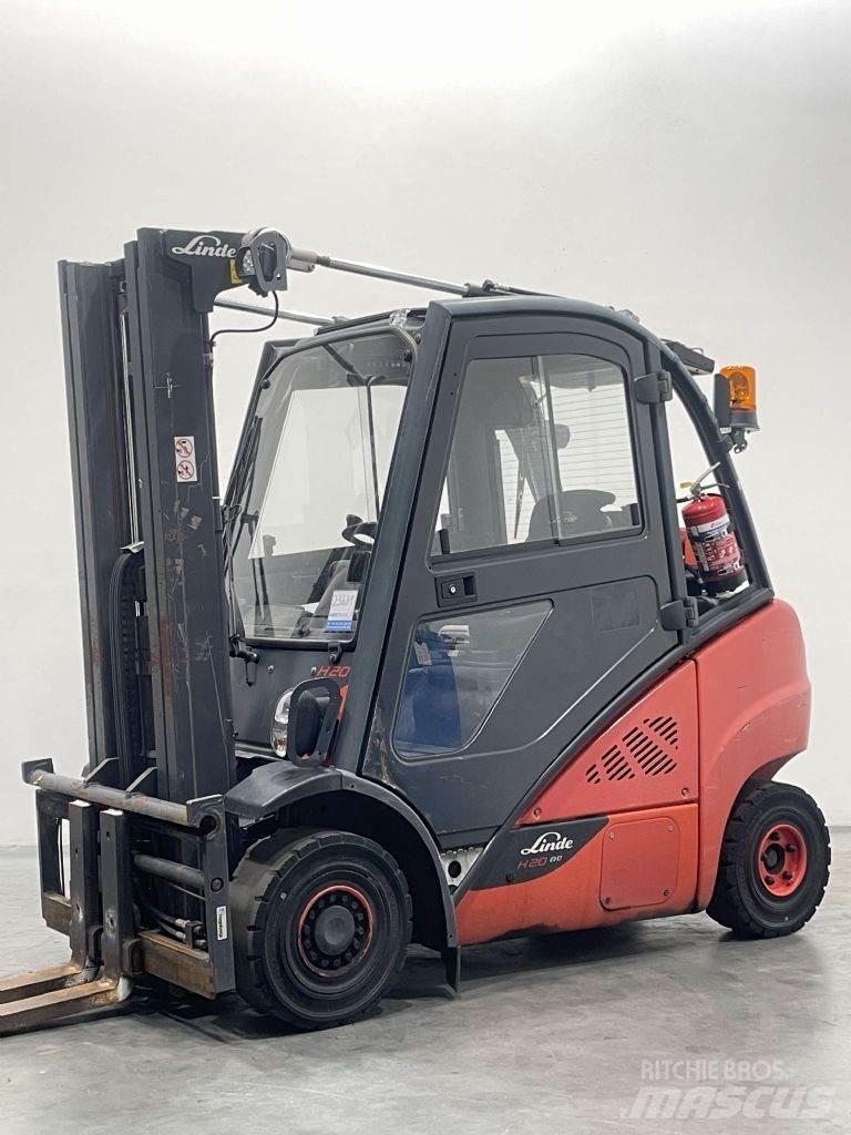 Linde H20D-02/600-392 Plinski viljuškari