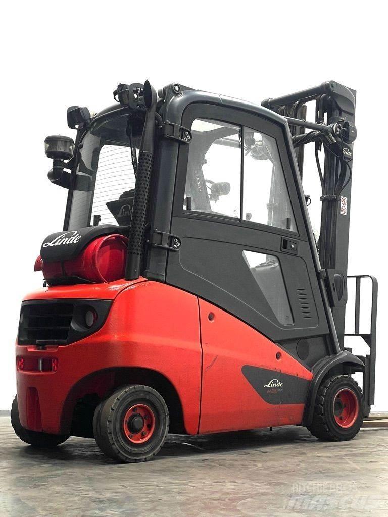 Linde H20T-391-EVO Plinski viljuškari