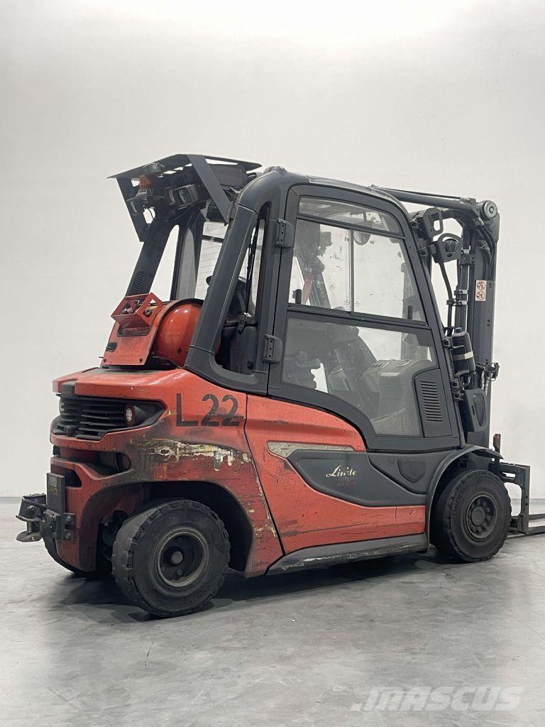 Linde H25T-01-1202 Plinski viljuškari
