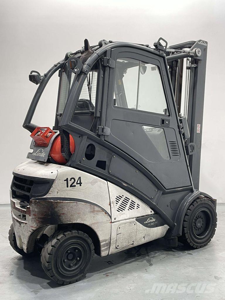 Linde H30T-02-393 Plinski viljuškari