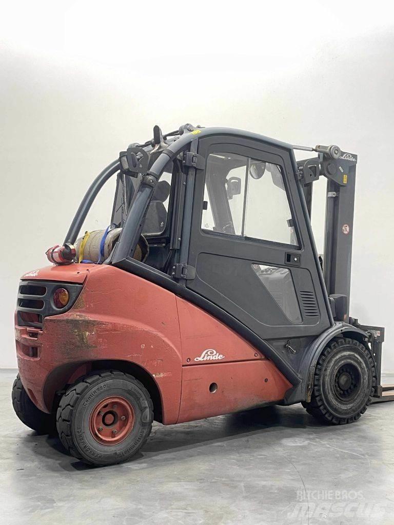 Linde H30T-393 Plinski viljuškari