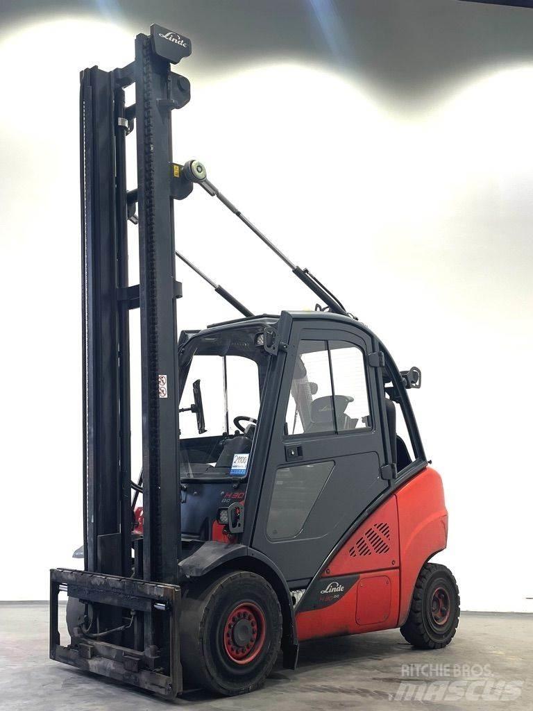 Linde H30T-393-EVO Plinski viljuškari