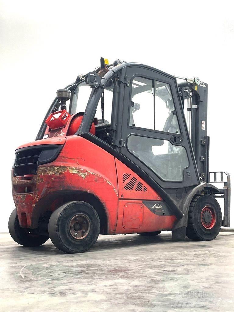 Linde H30T-393-EVO Plinski viljuškari