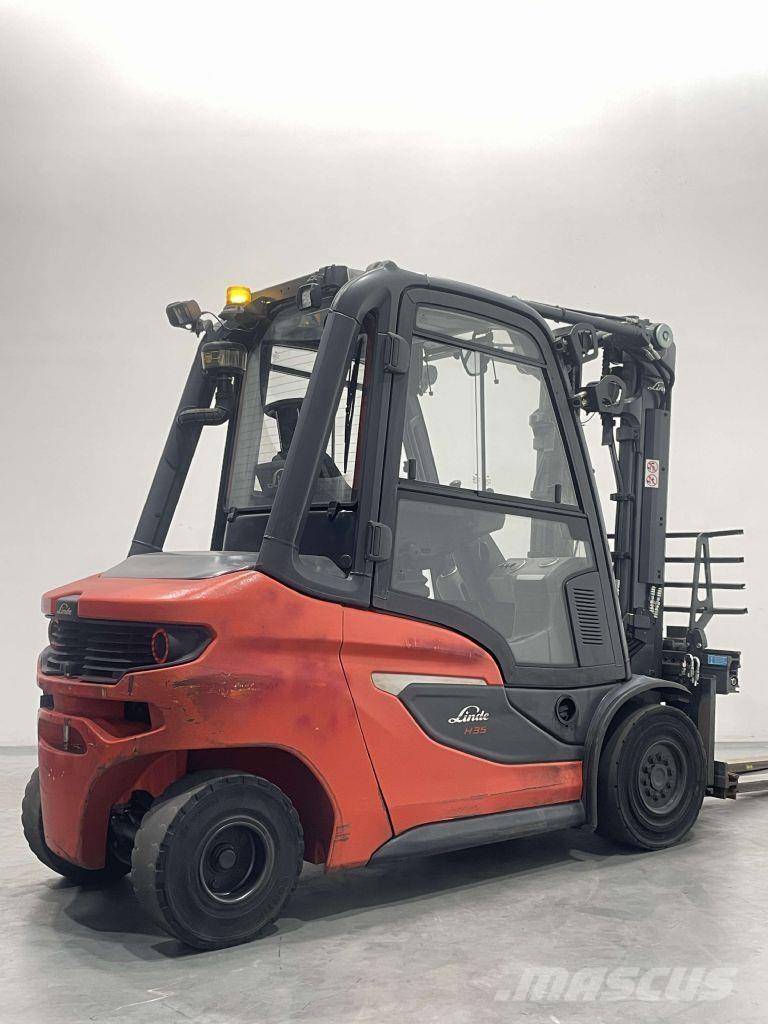 Linde H35D-01-1202 Dizelski viljuškari