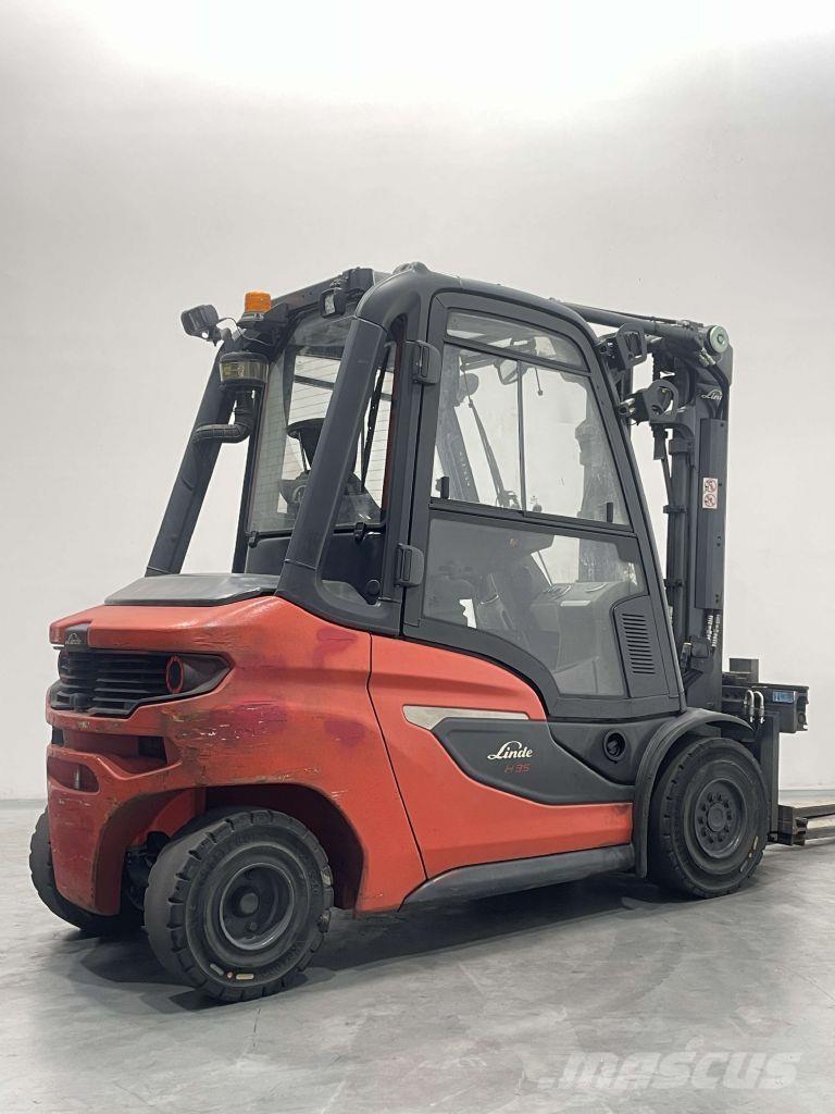 Linde H35D-01-1202 Dizelski viljuškari