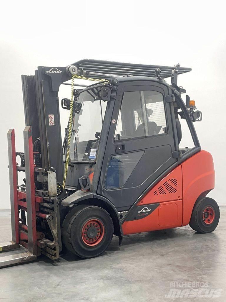 Linde H35D-02-393 Dizelski viljuškari
