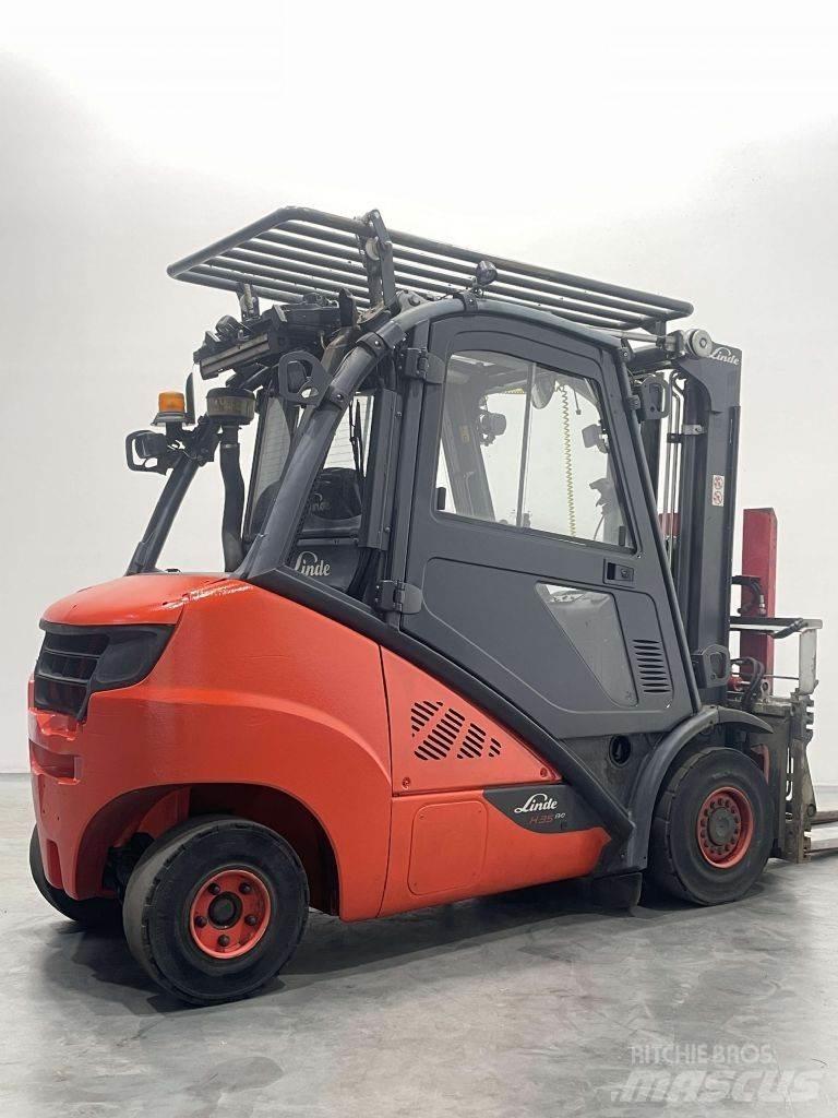 Linde H35D-02-393 Dizelski viljuškari