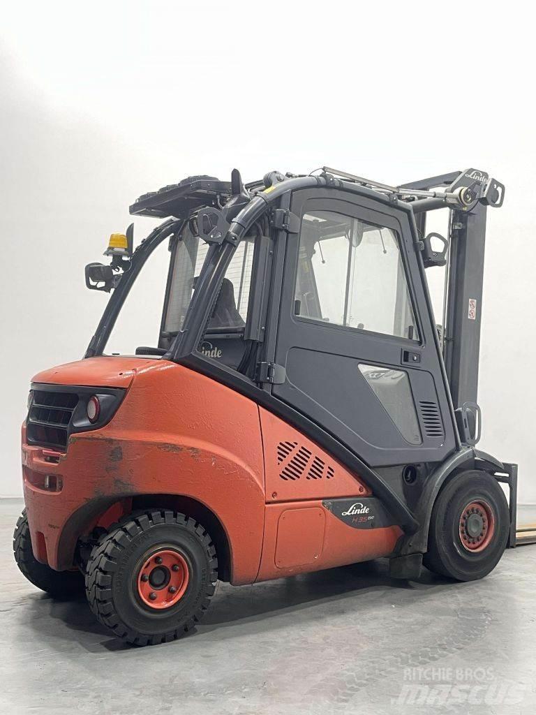 Linde H35D-02-393 Dizelski viljuškari