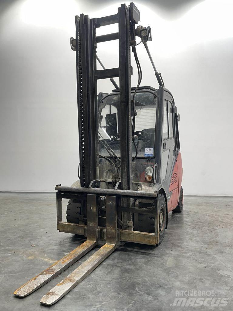 Linde H35T-02-393 Plinski viljuškari