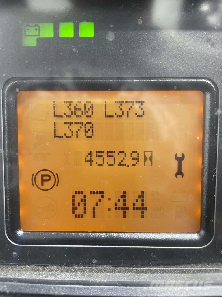Linde R16-01-1120 Viljuškari sa pomičnim stupom