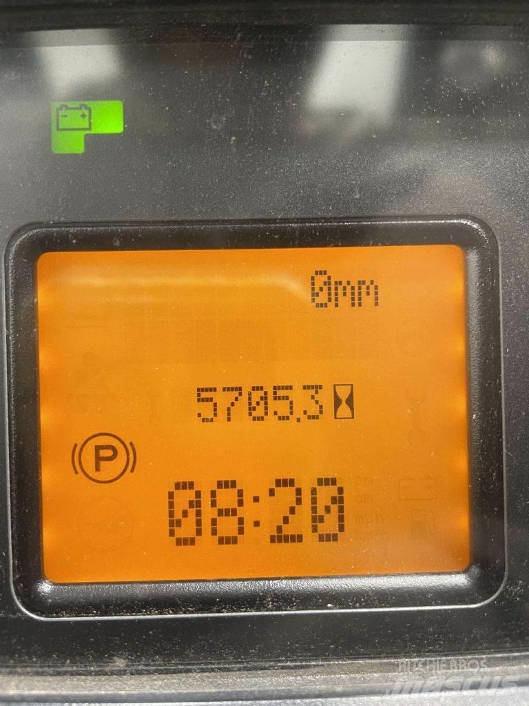Linde R16-01-1120 Viljuškari sa pomičnim stupom